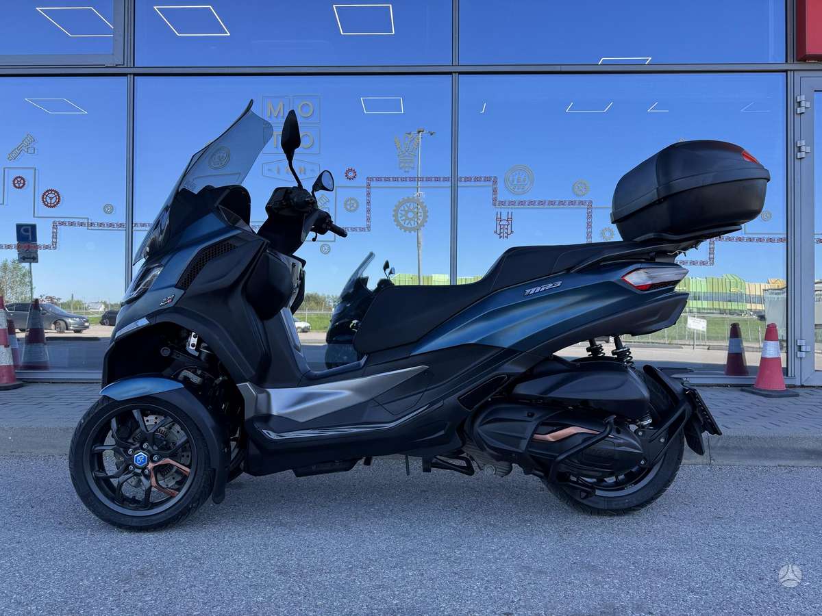 Piaggio MP3 530cc, scooters / mopeds