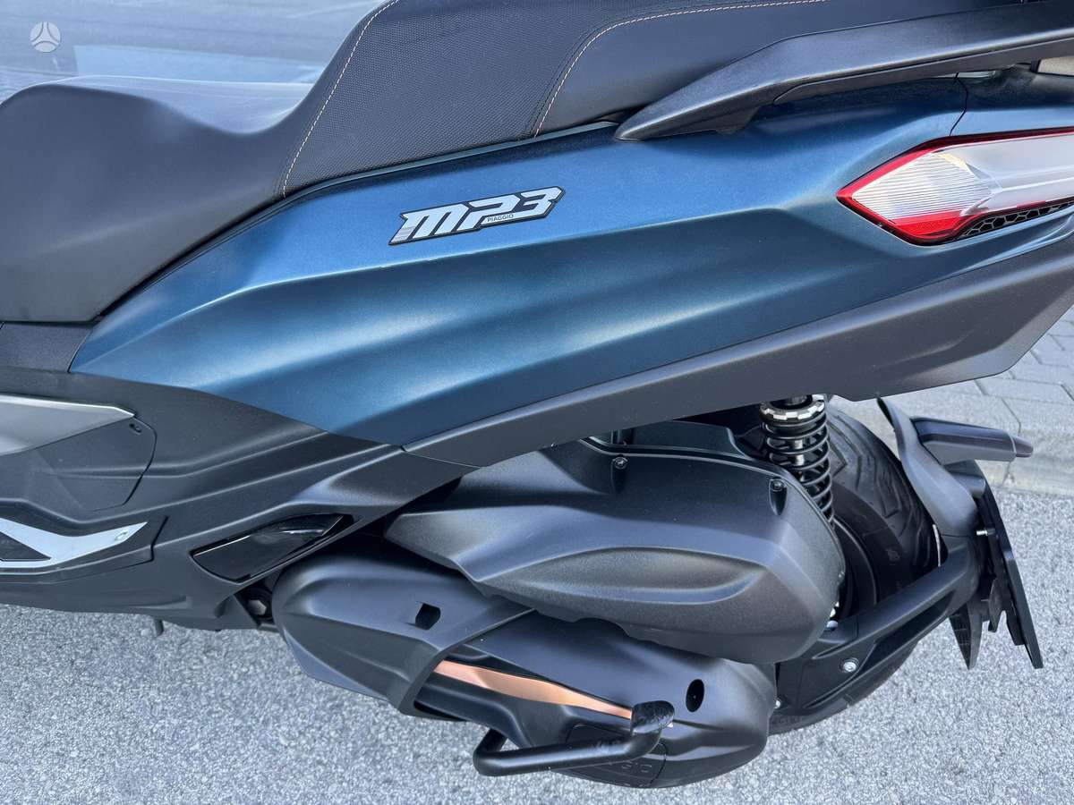 Piaggio MP3 530cc, мотороллеры / мопеды