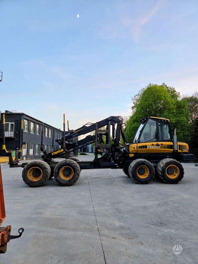 Ponsse Wisent 8W, forwarders