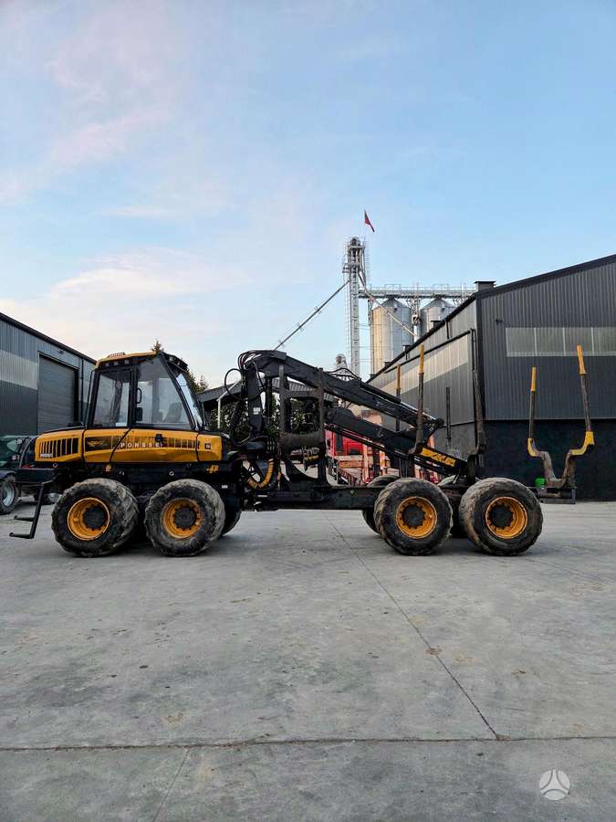 Ponsse Wisent 8W, forwarders