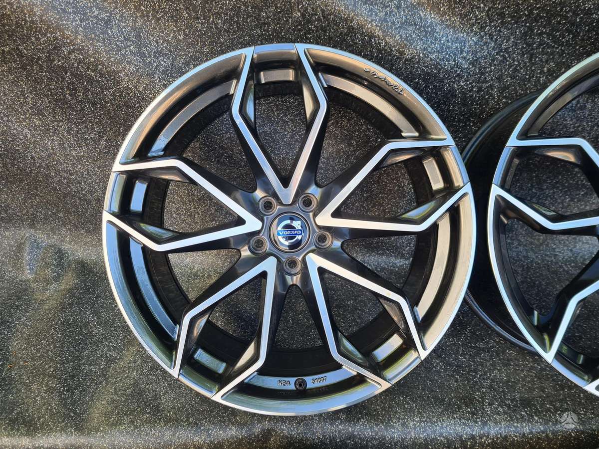 Volvo, light alloy, R20