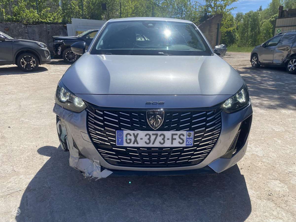 Peugeot 208 - 2