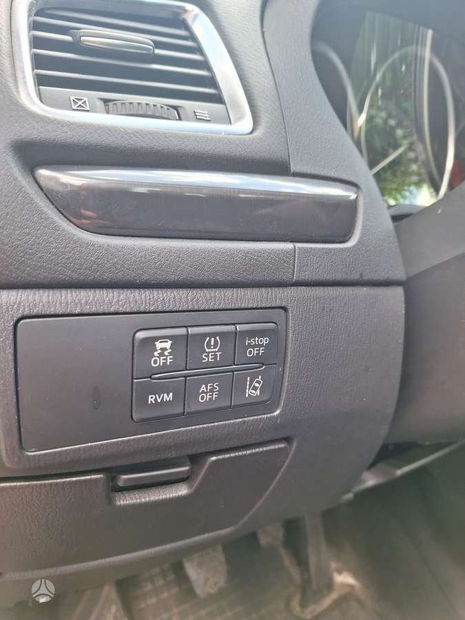 Mazda 6, 2.2 l., Седан