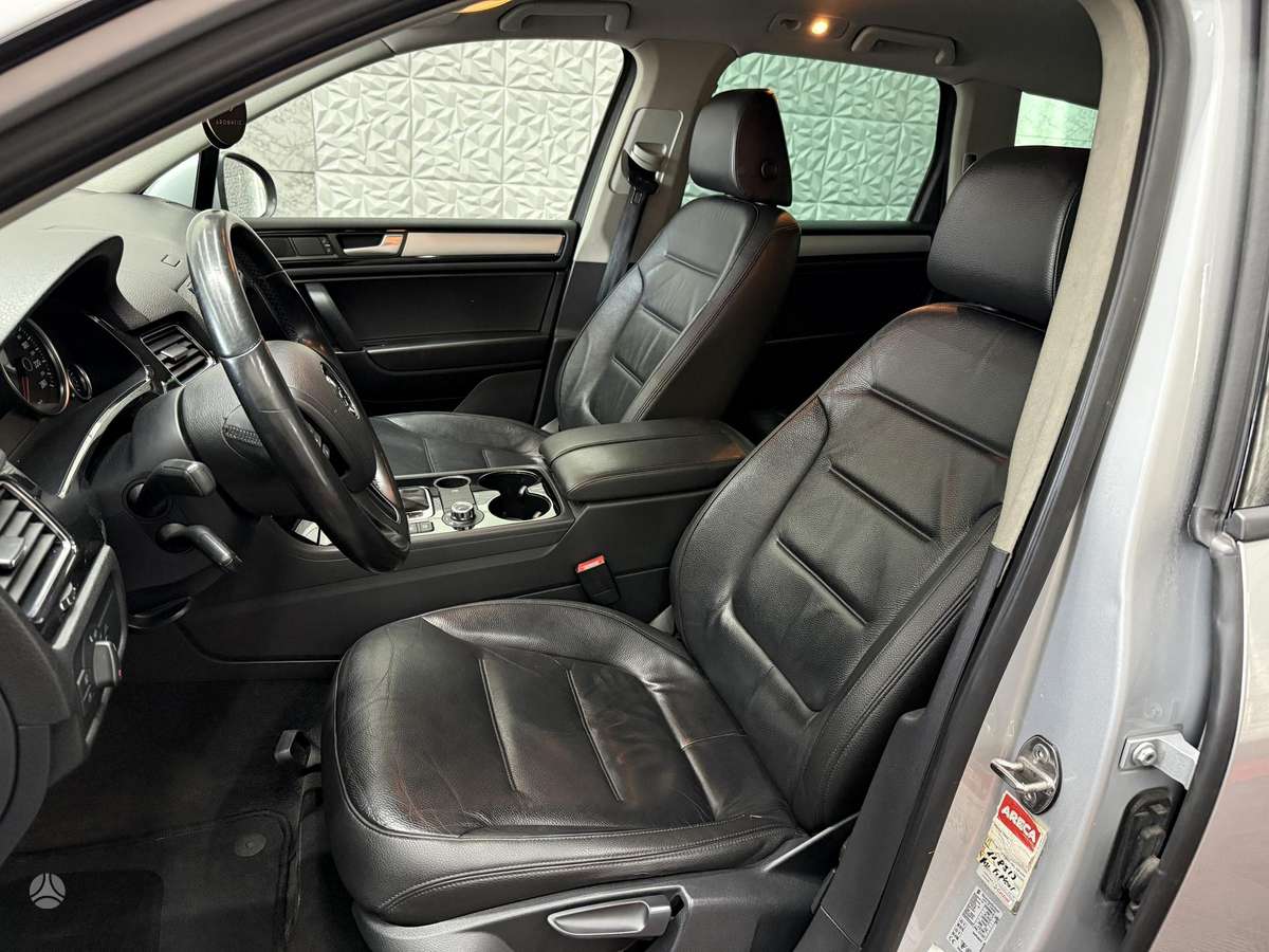 Volkswagen Touareg - 8