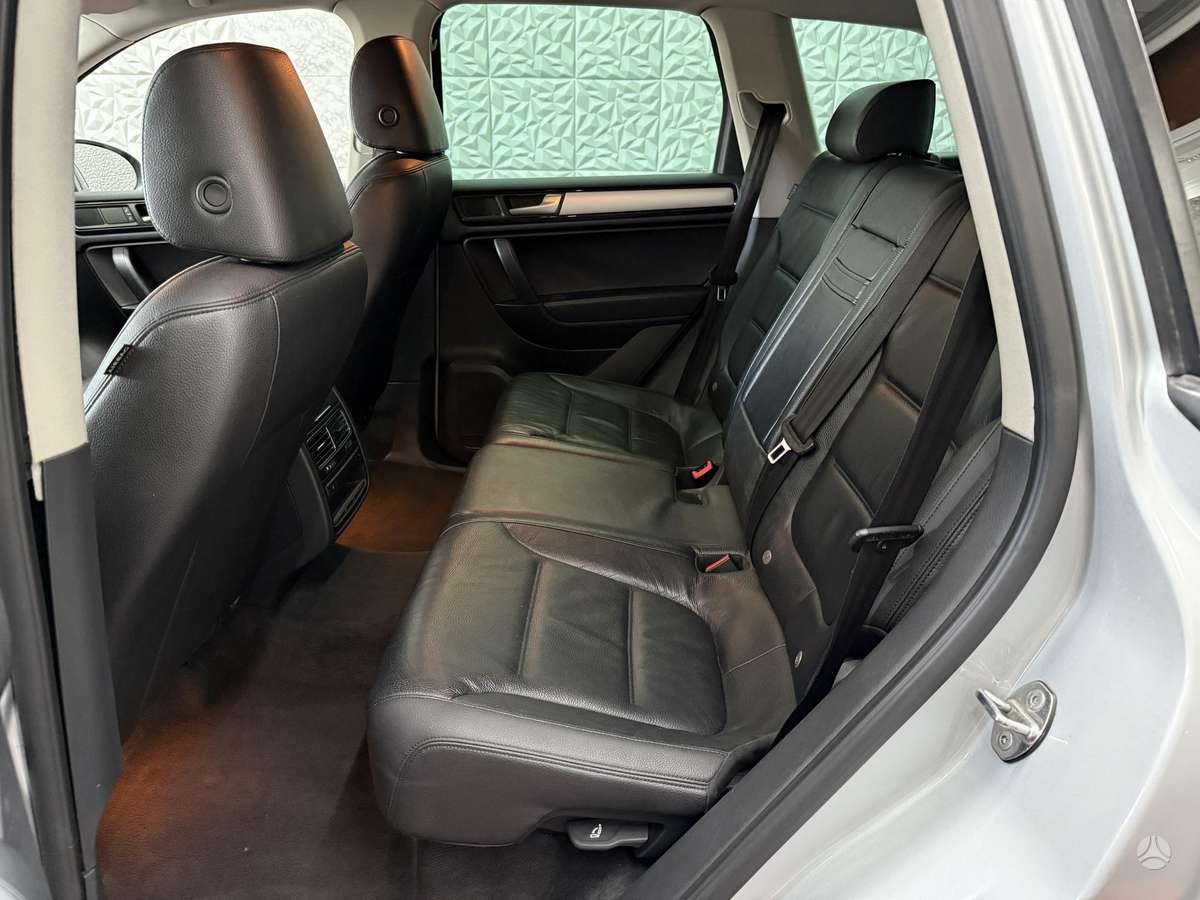 Volkswagen Touareg - 9