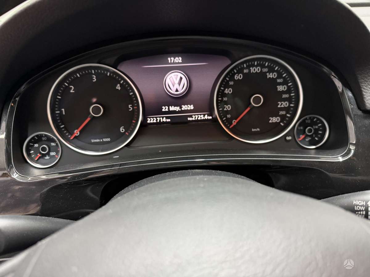 Volkswagen Touareg - 10