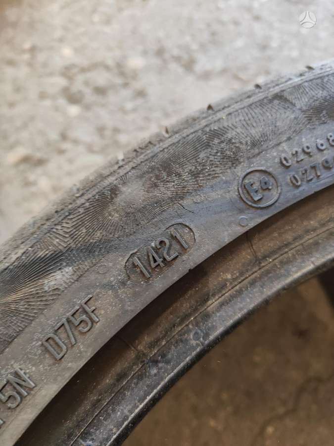 Continental, vasarinės 225/40 R18