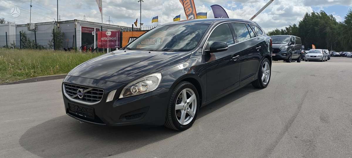 Volvo V60, 2.0 l., Универсал