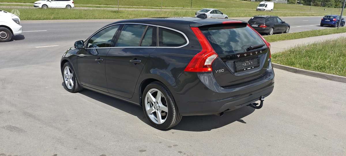 Volvo V60, 2.0 l., Универсал