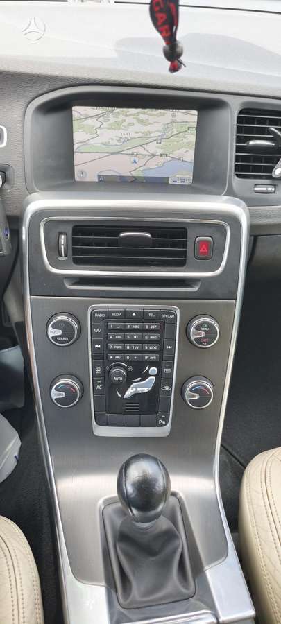 Volvo V60, 2.0 l., Универсал