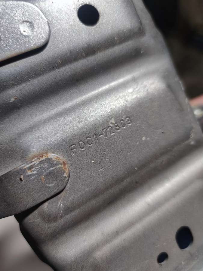 Ford C-MAX bumper reinforcement, fenders