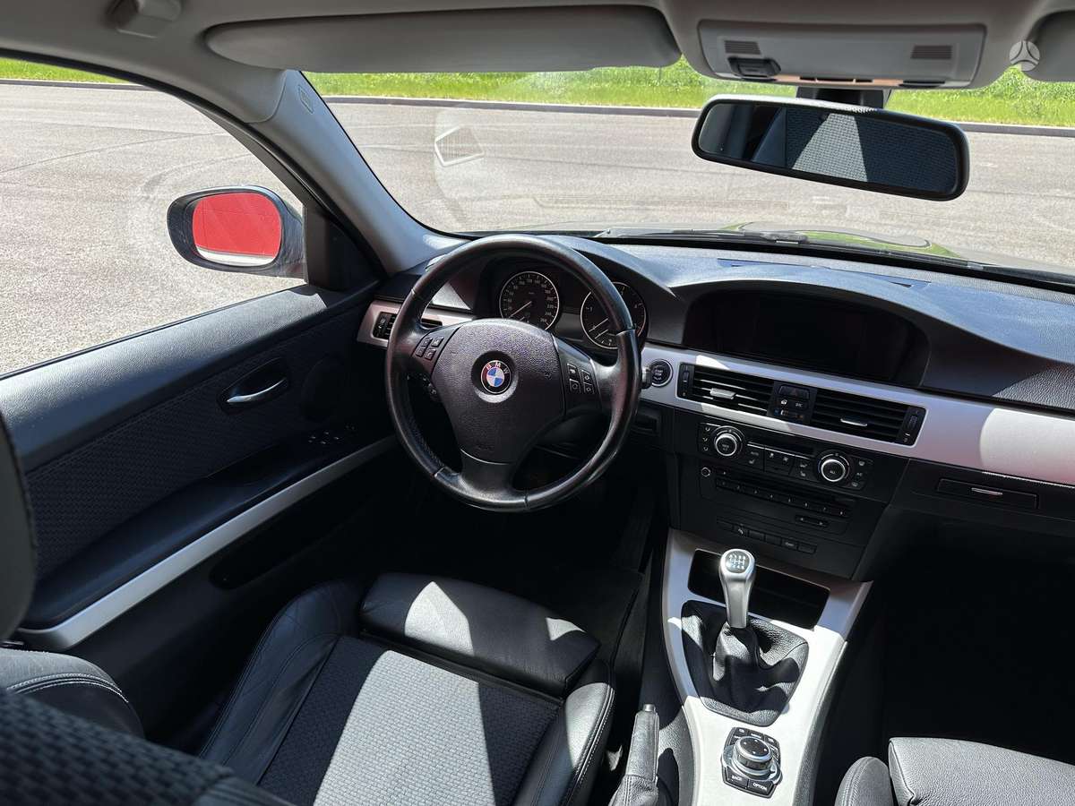 BMW 320, 2.0 l., Универсал