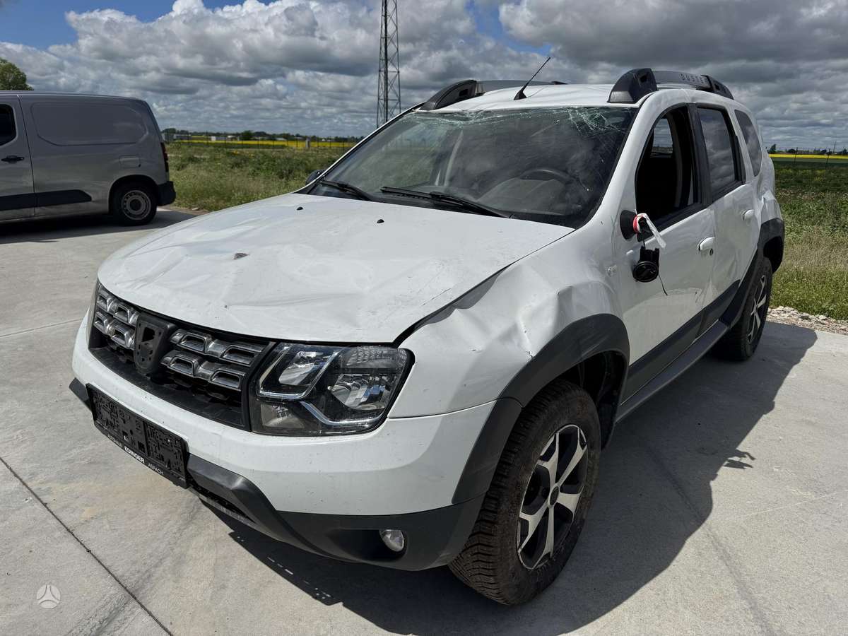 Dacia Duster dalimis. Dacia duster dalimis