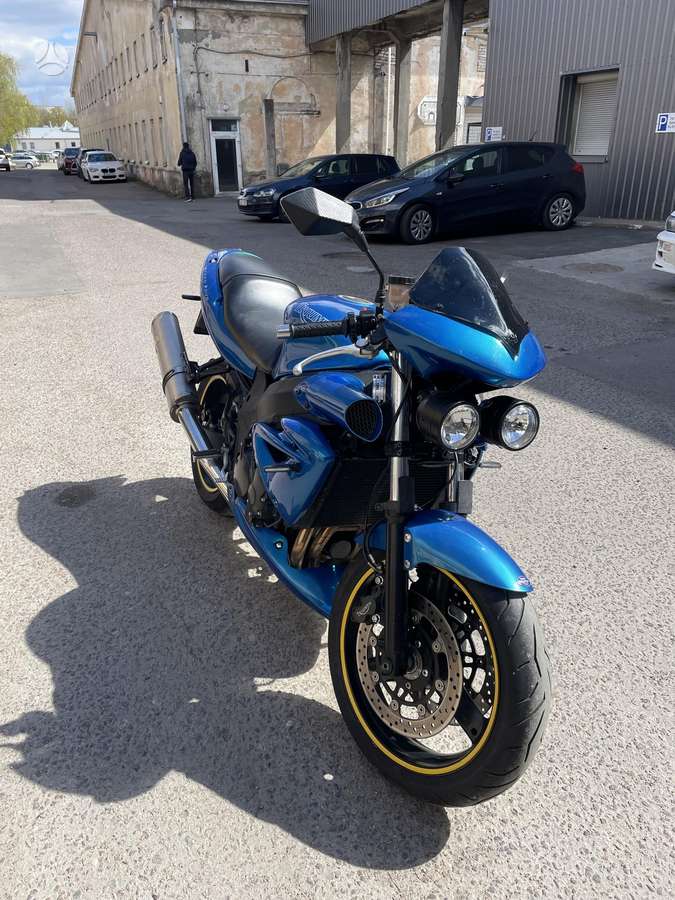 Triumph Speed Four 600cc, street / classic