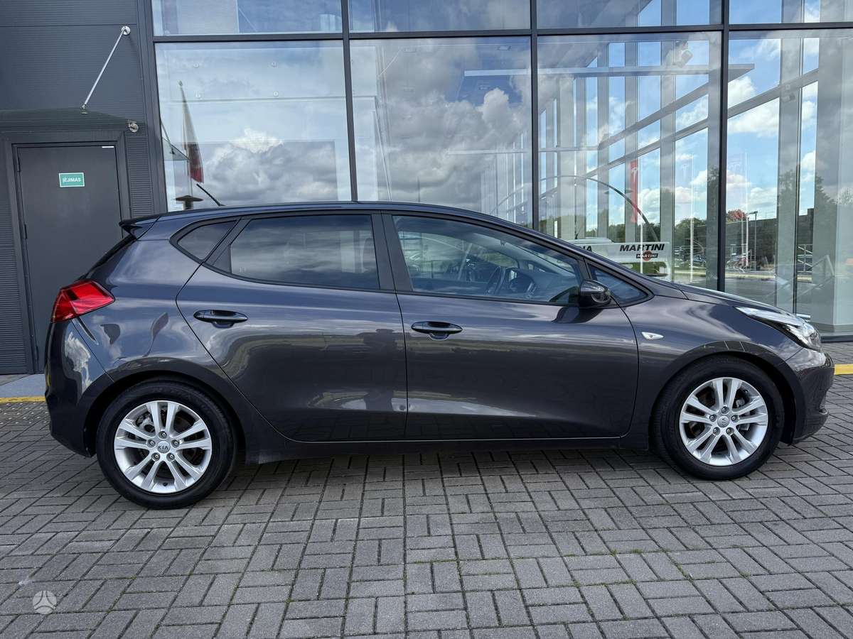 Kia Ceed, 1.6 l., hatchback