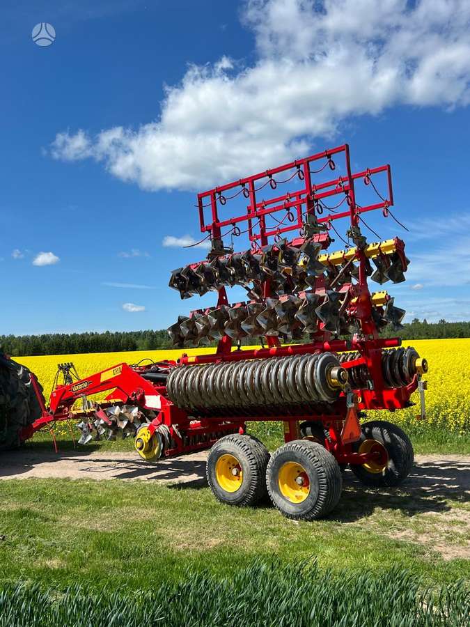 Vaderstad Carrier 650, scrapers, scrubbers