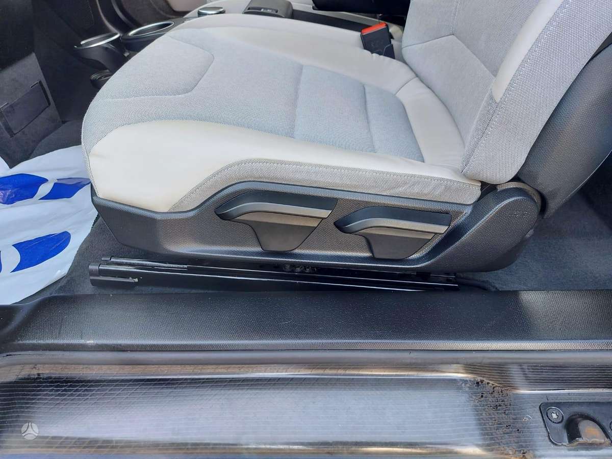 BMW i3, 42 кВт·ч, Хэтчбек