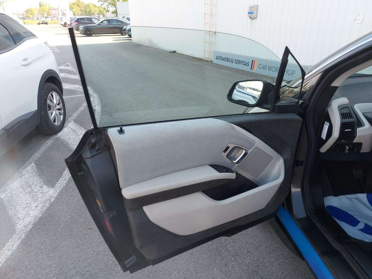 BMW i3, 42 кВт·ч, Хэтчбек