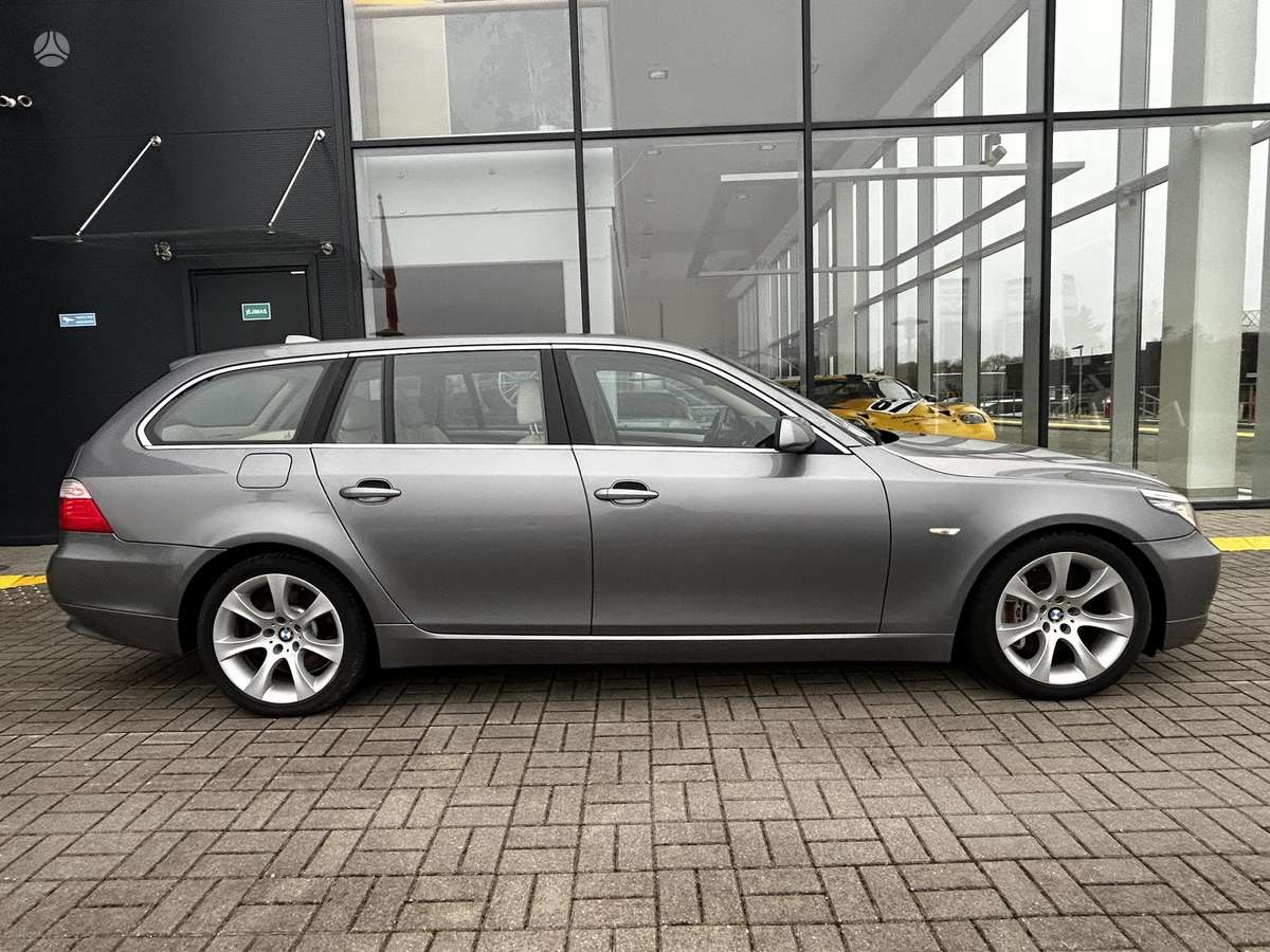 BMW 535, 3.0 l., wagon