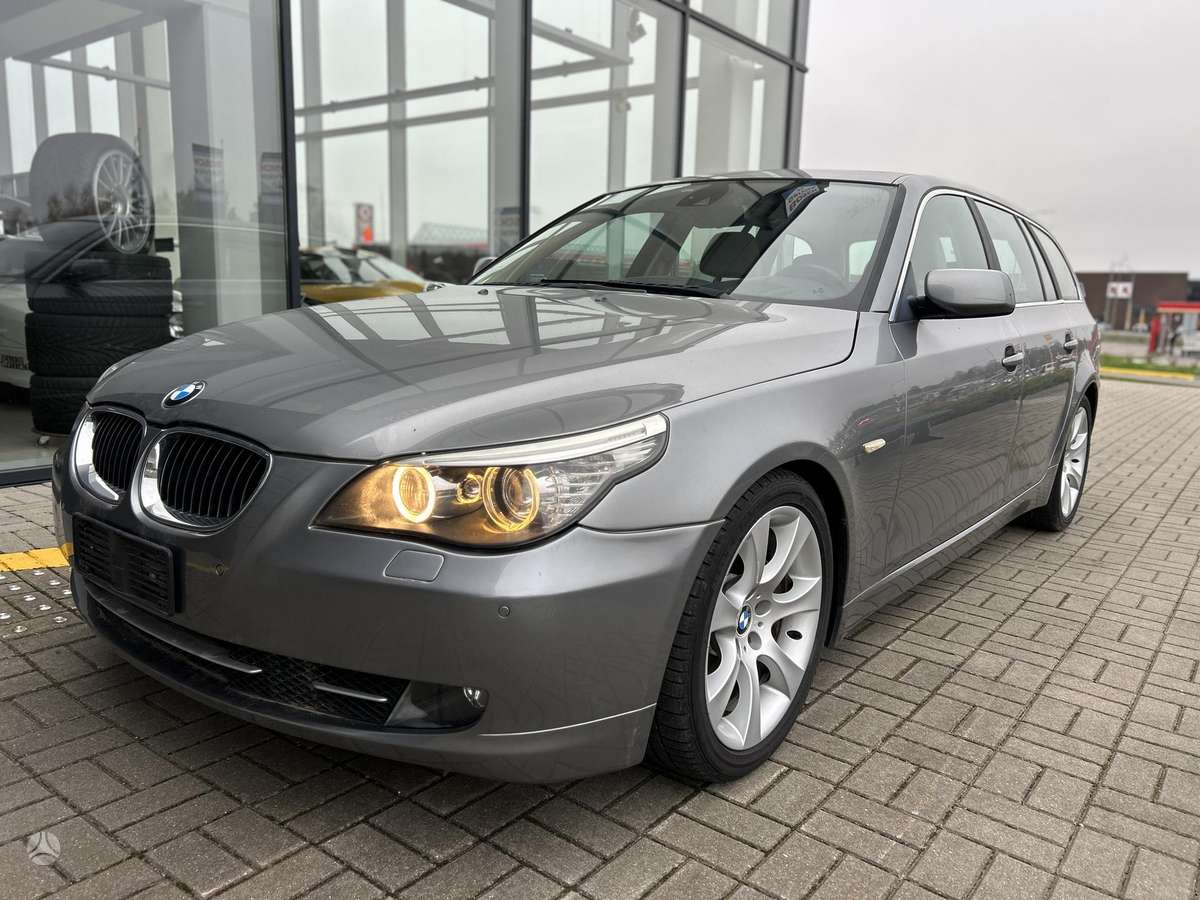 BMW 535, 3.0 l., wagon