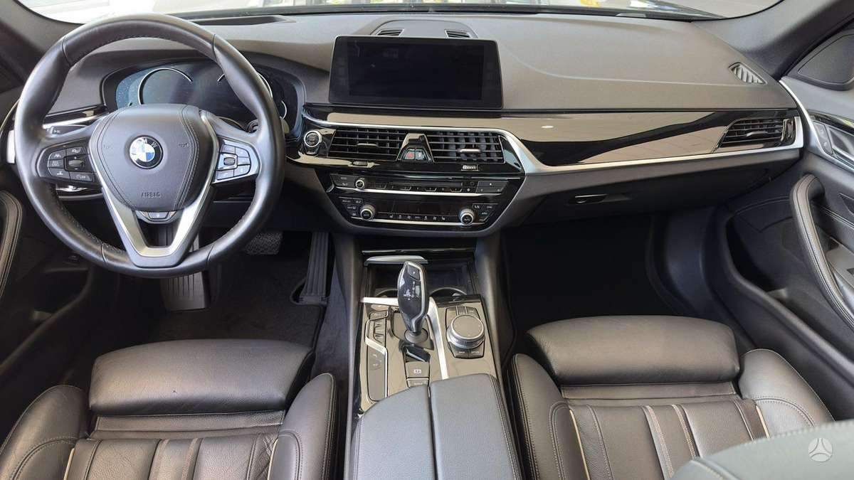 BMW 520, 2.0 l., wagon