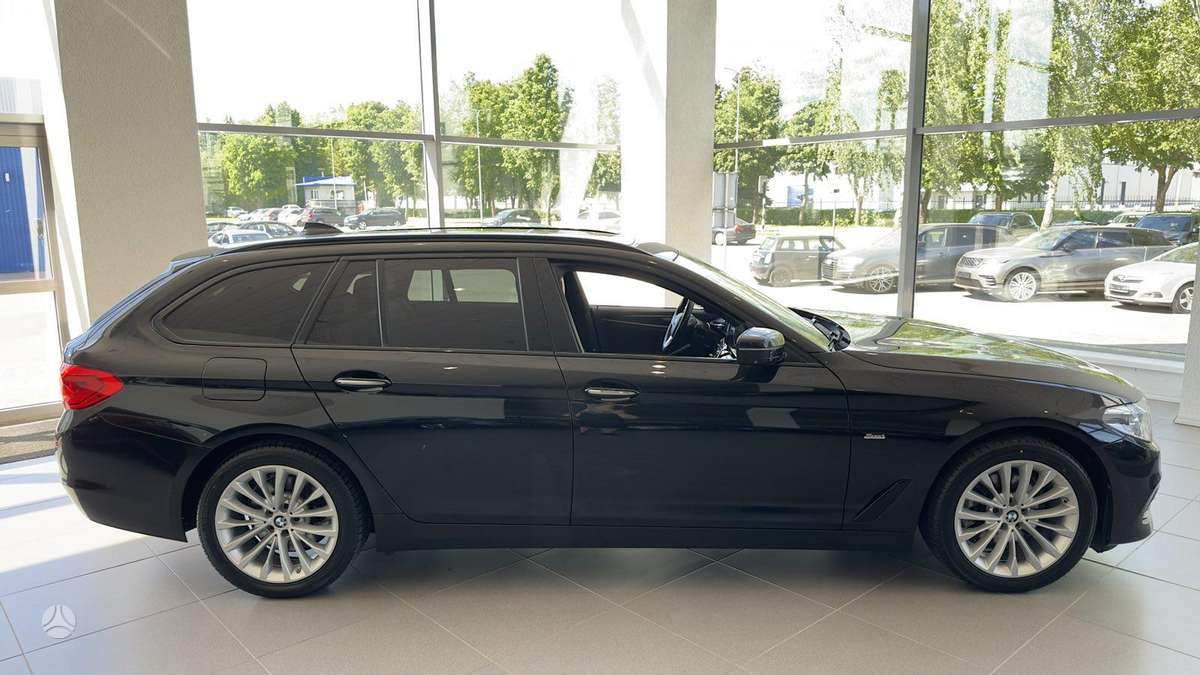 BMW 520, 2.0 l., wagon