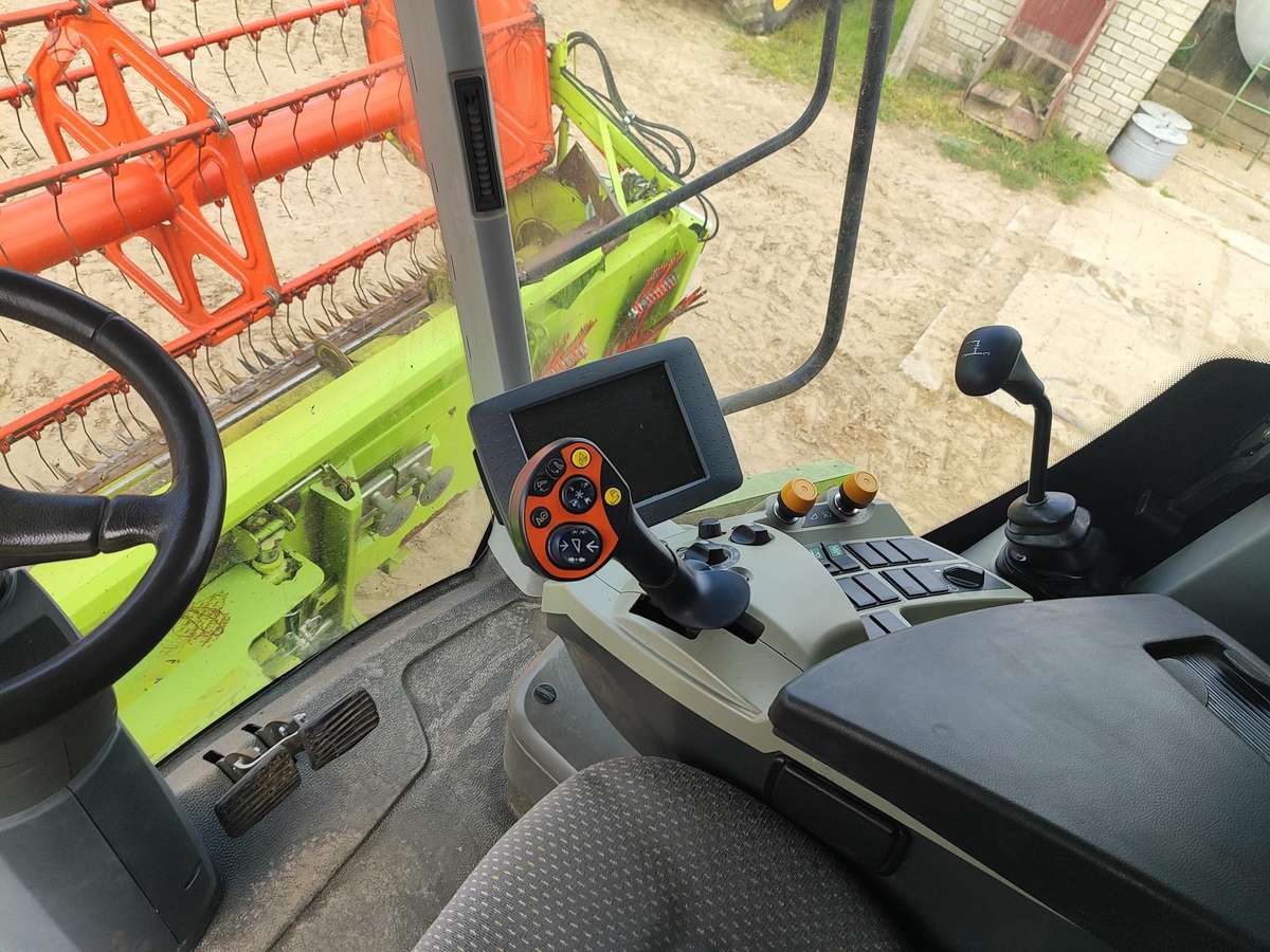Claas Tucano 320, комбайны
