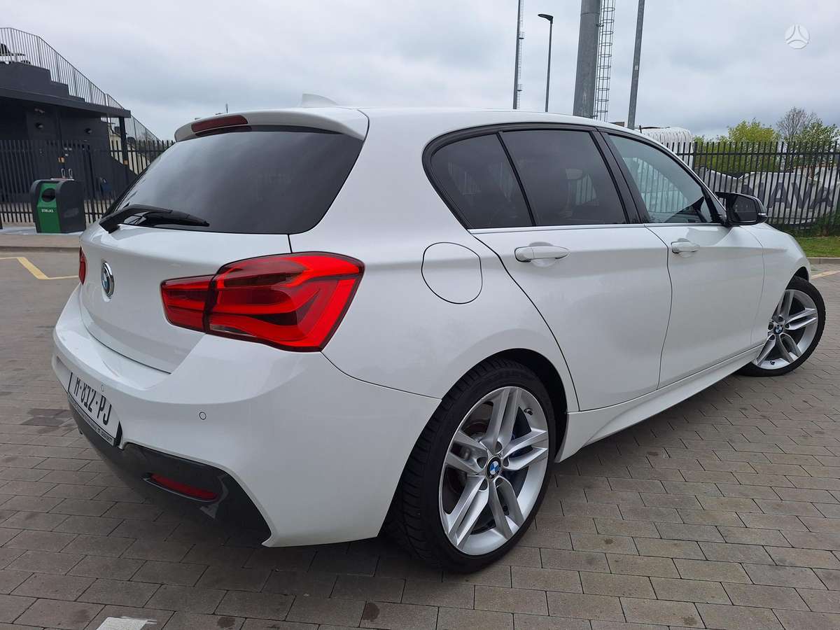 BMW 125, 2.0 l., hatchback