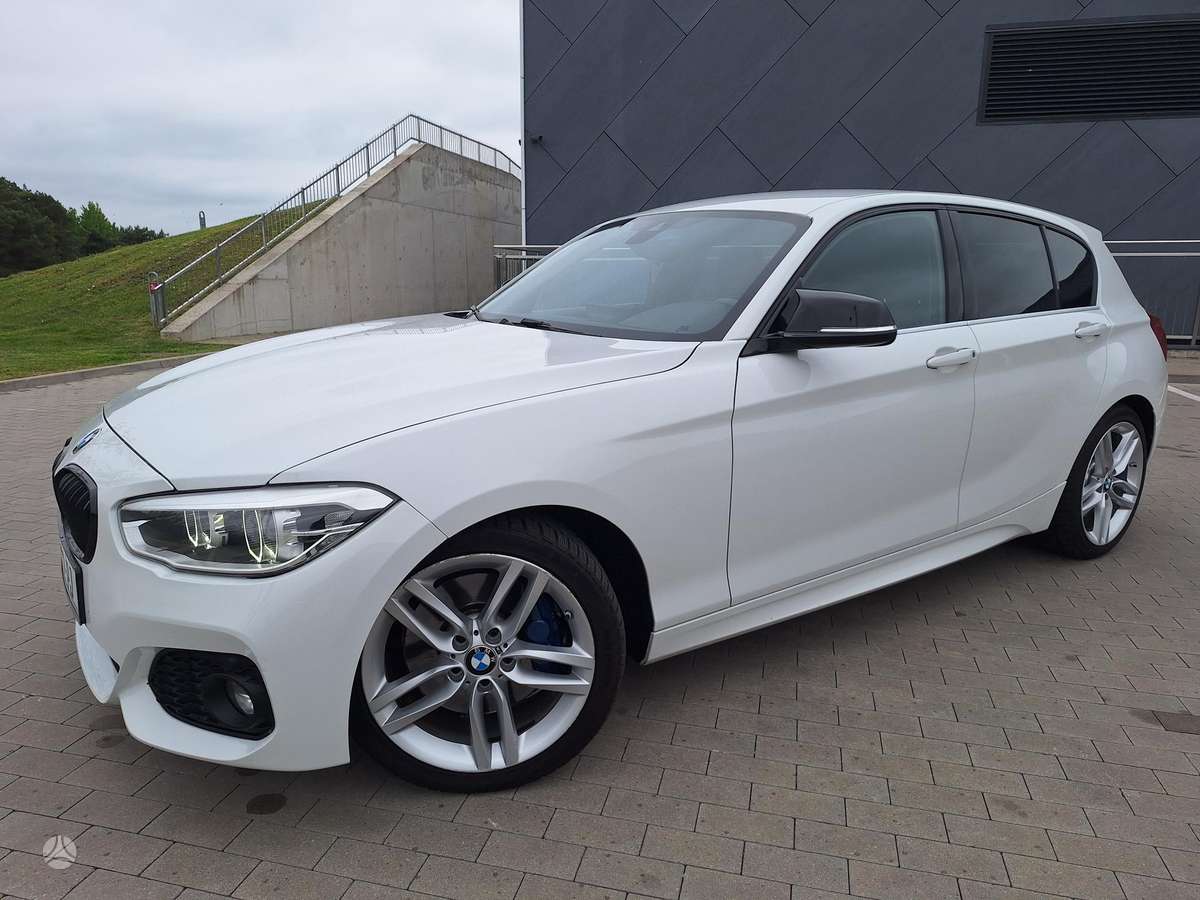 BMW 125, 2.0 l., hatchback
