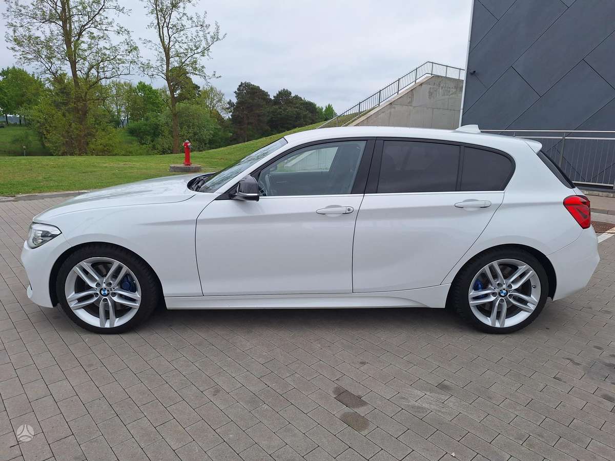 BMW 125, 2.0 l., hatchback