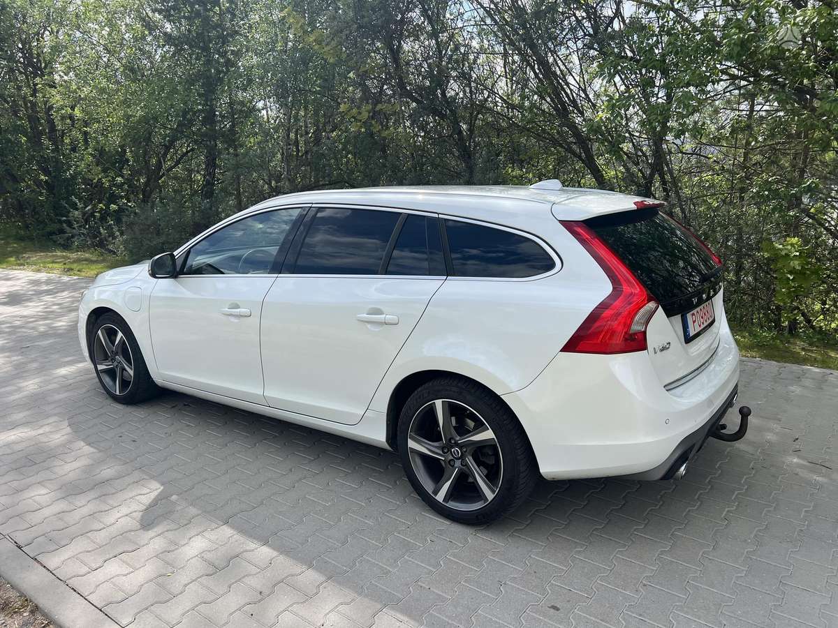 Volvo V60, 2.4 l., Универсал