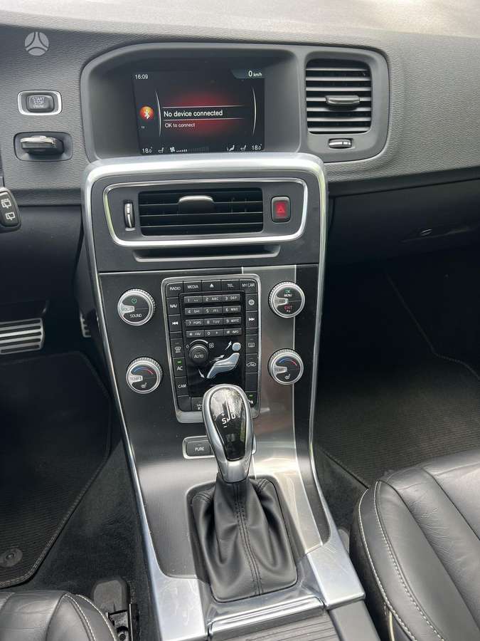 Volvo V60, 2.4 l., Универсал
