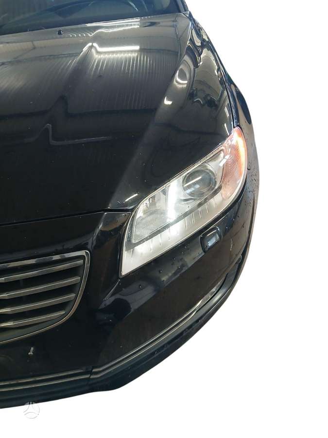 Volvo V70 dalimis. Europa