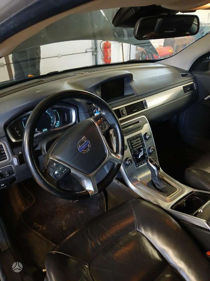 Volvo V70 по частям. Europa