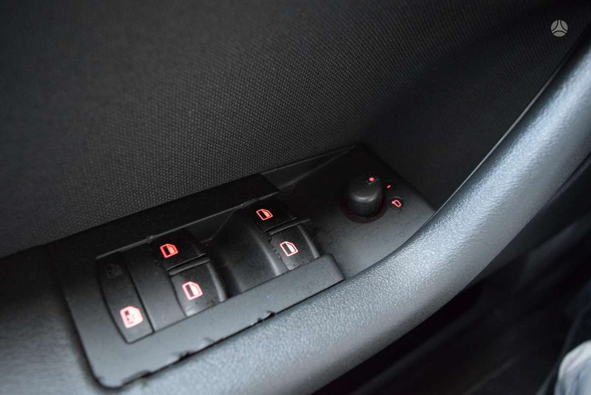 Audi A3, 1.6 l., hatchback