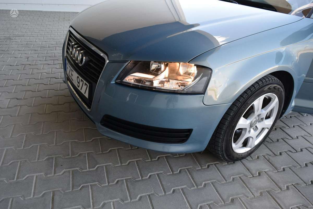 Audi A3, 1.6 l., Хэтчбек