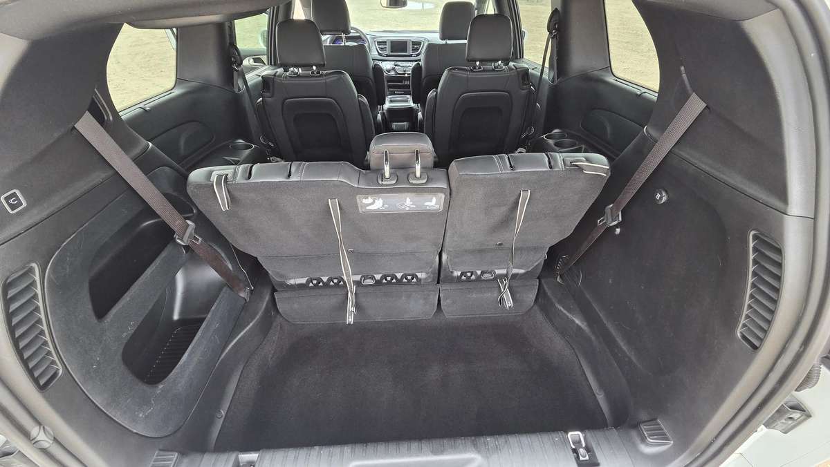 Chrysler Pacifica, 3.6 l., Минивэн