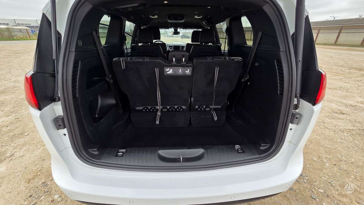 Chrysler Pacifica, 3.6 l., Минивэн