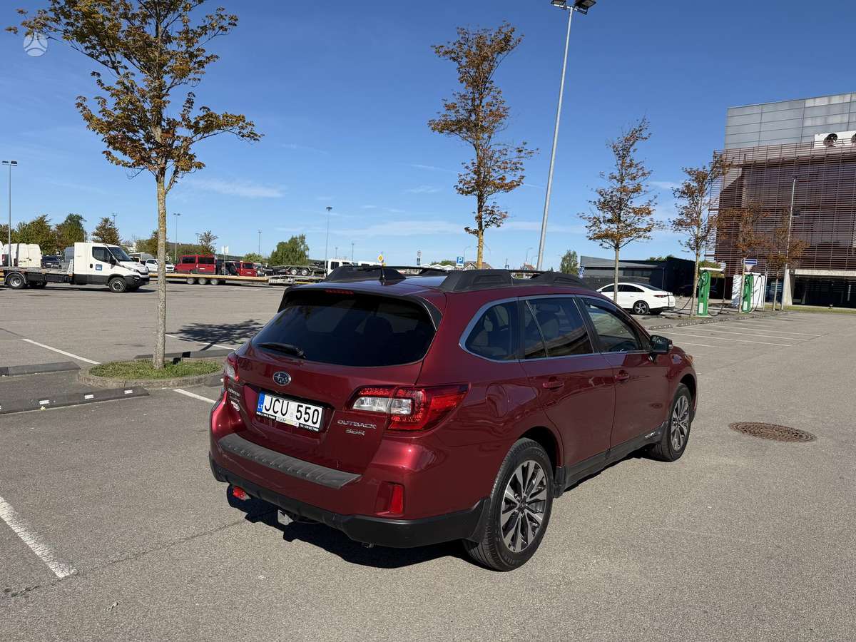 Subaru Outback, 3.6 l., hatchback