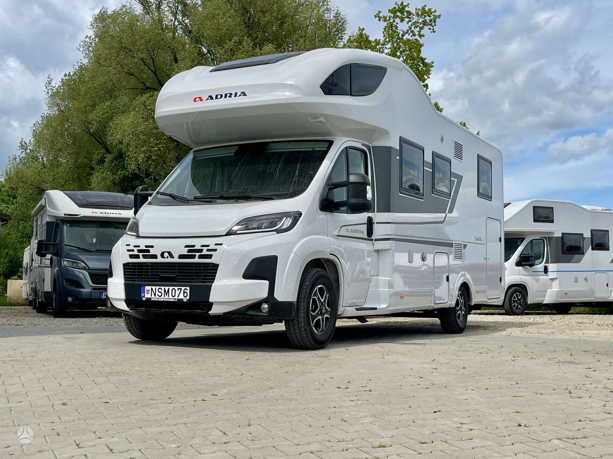 Adria CoralXL 660SL, campers