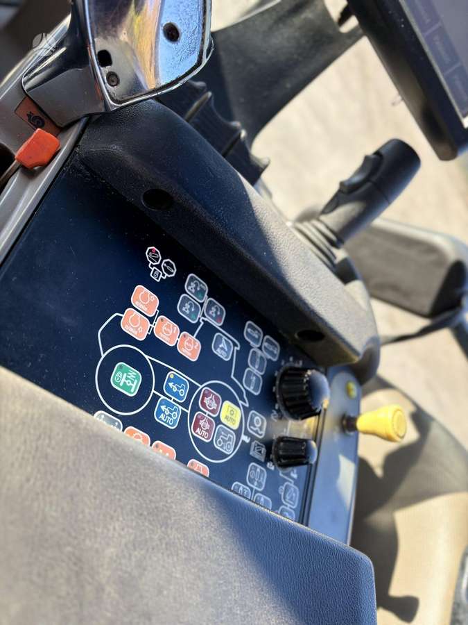 Case-IH CVX 370, тракторы