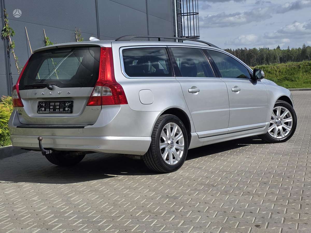 Volvo V70, 2.4 l., Универсал