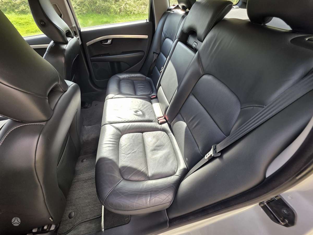 Volvo V70, 2.4 l., Универсал