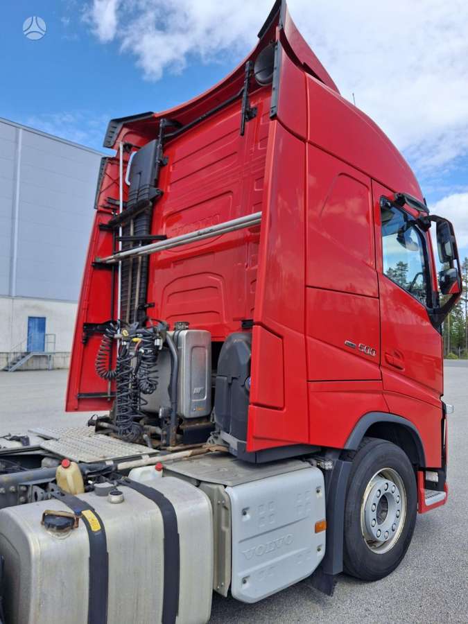 Volvo FH500, single sleeper