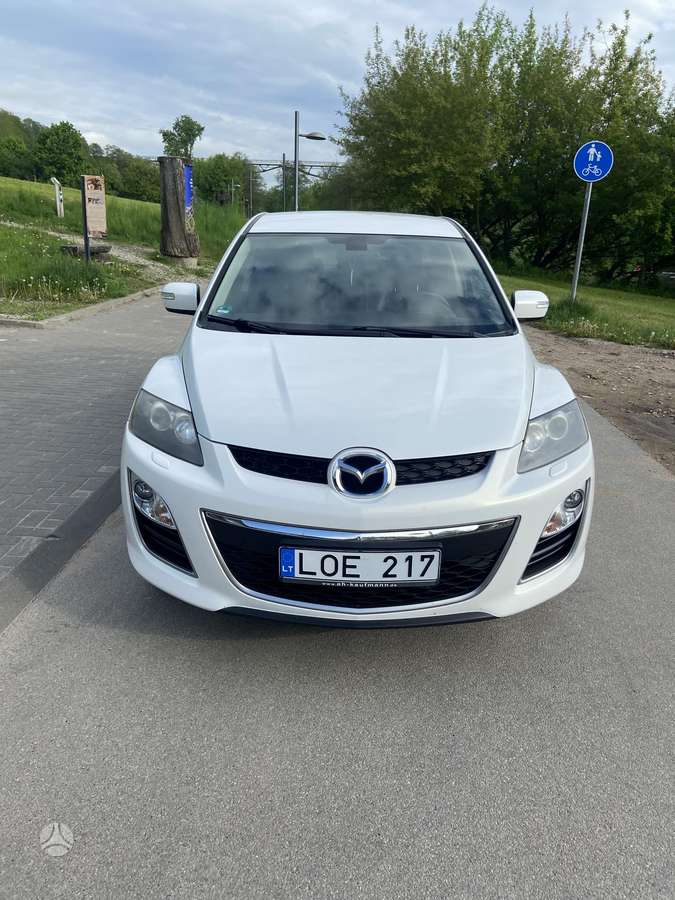 Mazda CX-7, 2.2 l., off-road / crossover