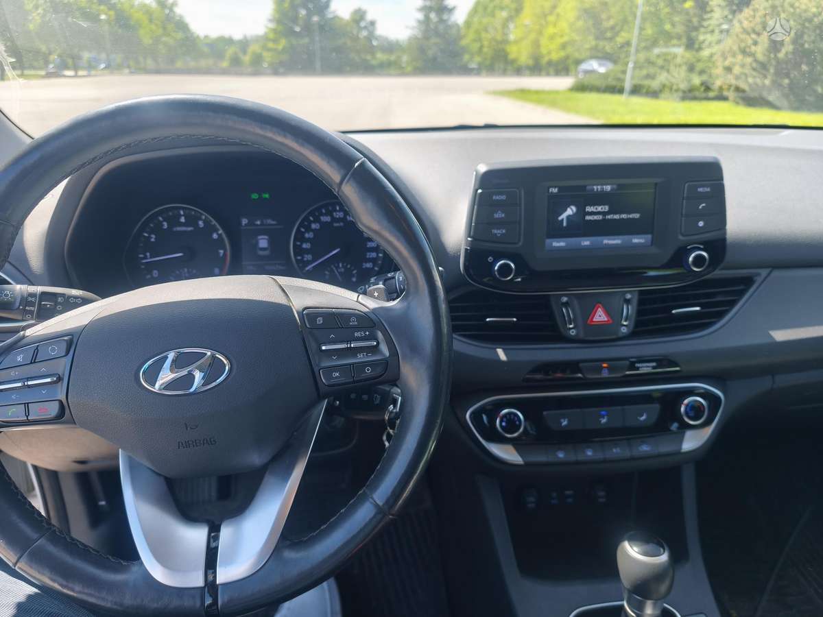 Hyundai i30, 1.4 l., hatchback