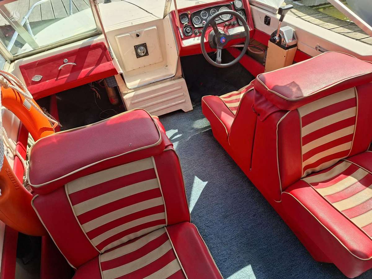 Glastron Mercruiser, яхты / катера
