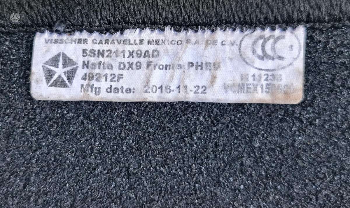 Chrysler Pacifica, 5SN211X9AD