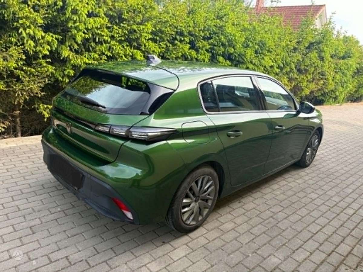 Peugeot 308, 1.2 l., hatchback