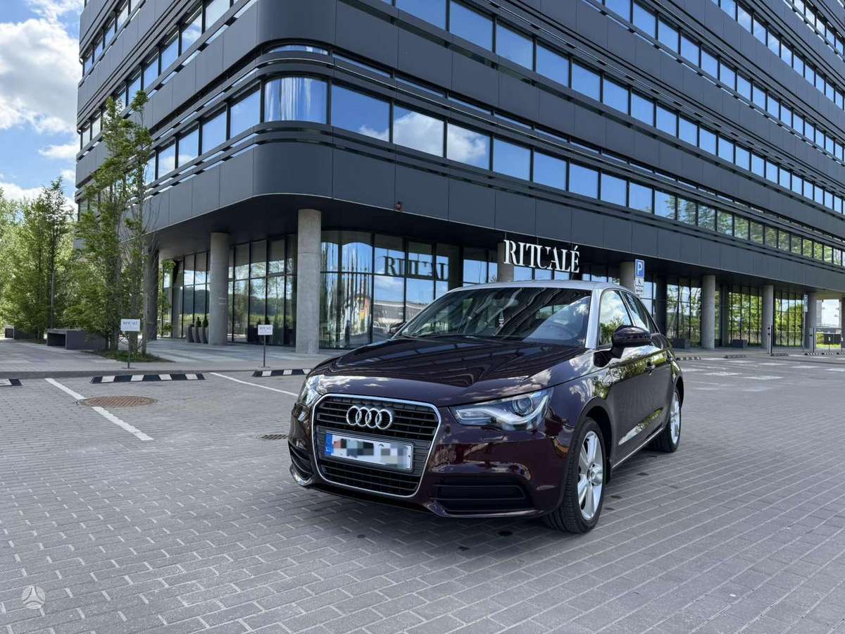 Audi A1, 1.2 l., hatchback